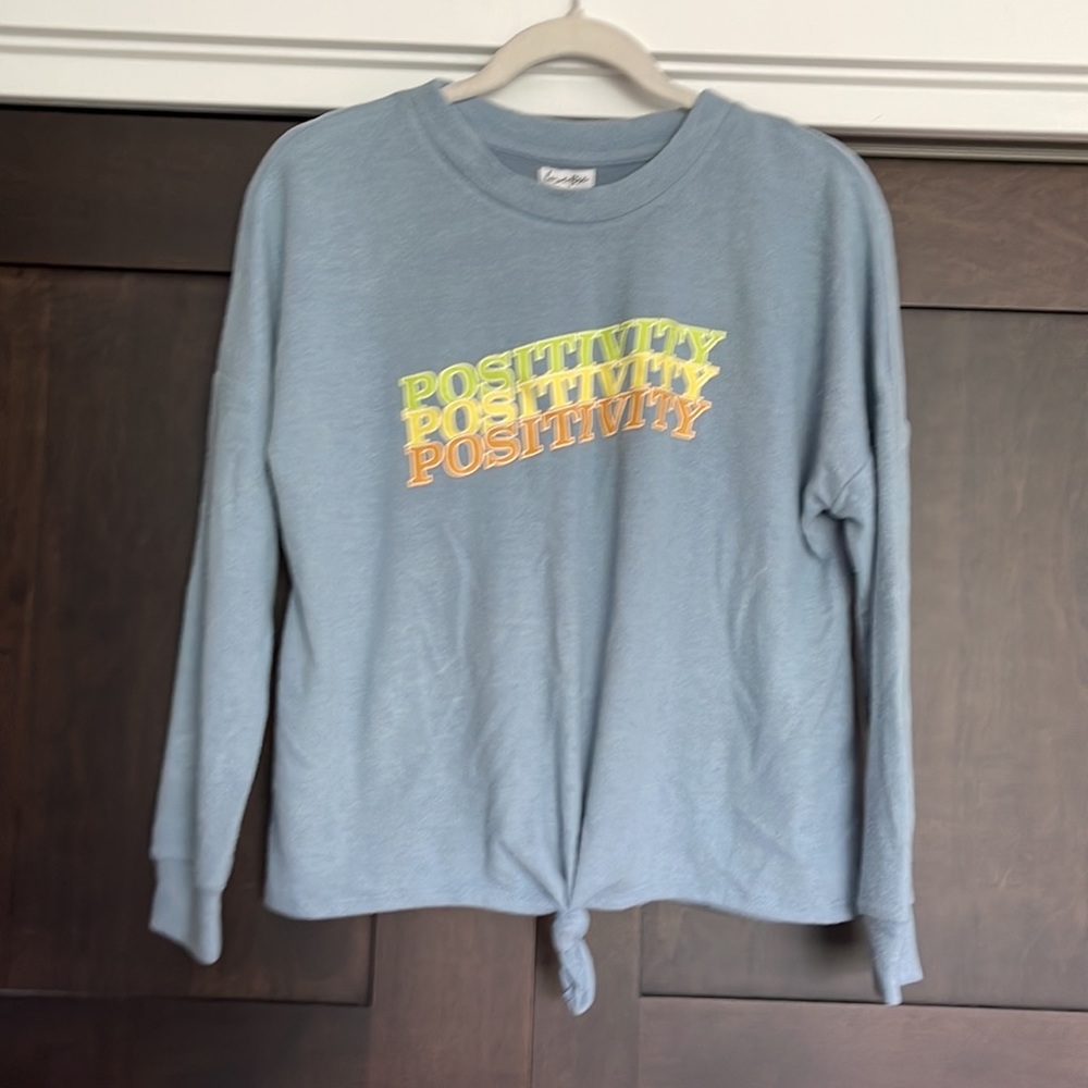 Love Fire Girls Positivity Graphic Tie Knot long Sleeve Shirt Size XL